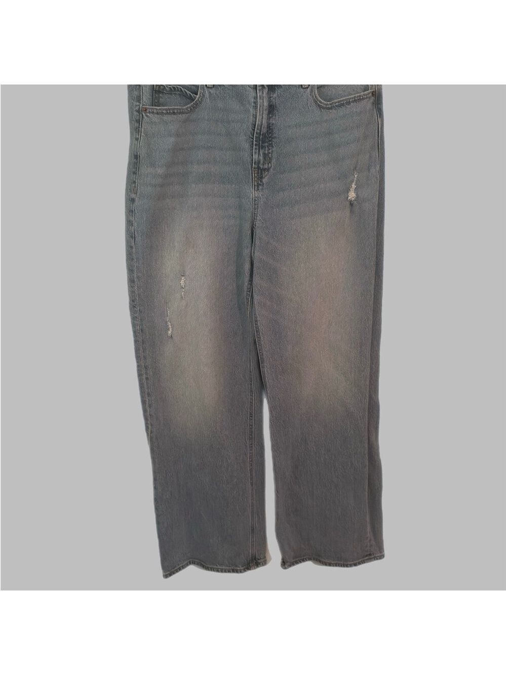 Old Navy Stylish Distressed and wide leg Jeans